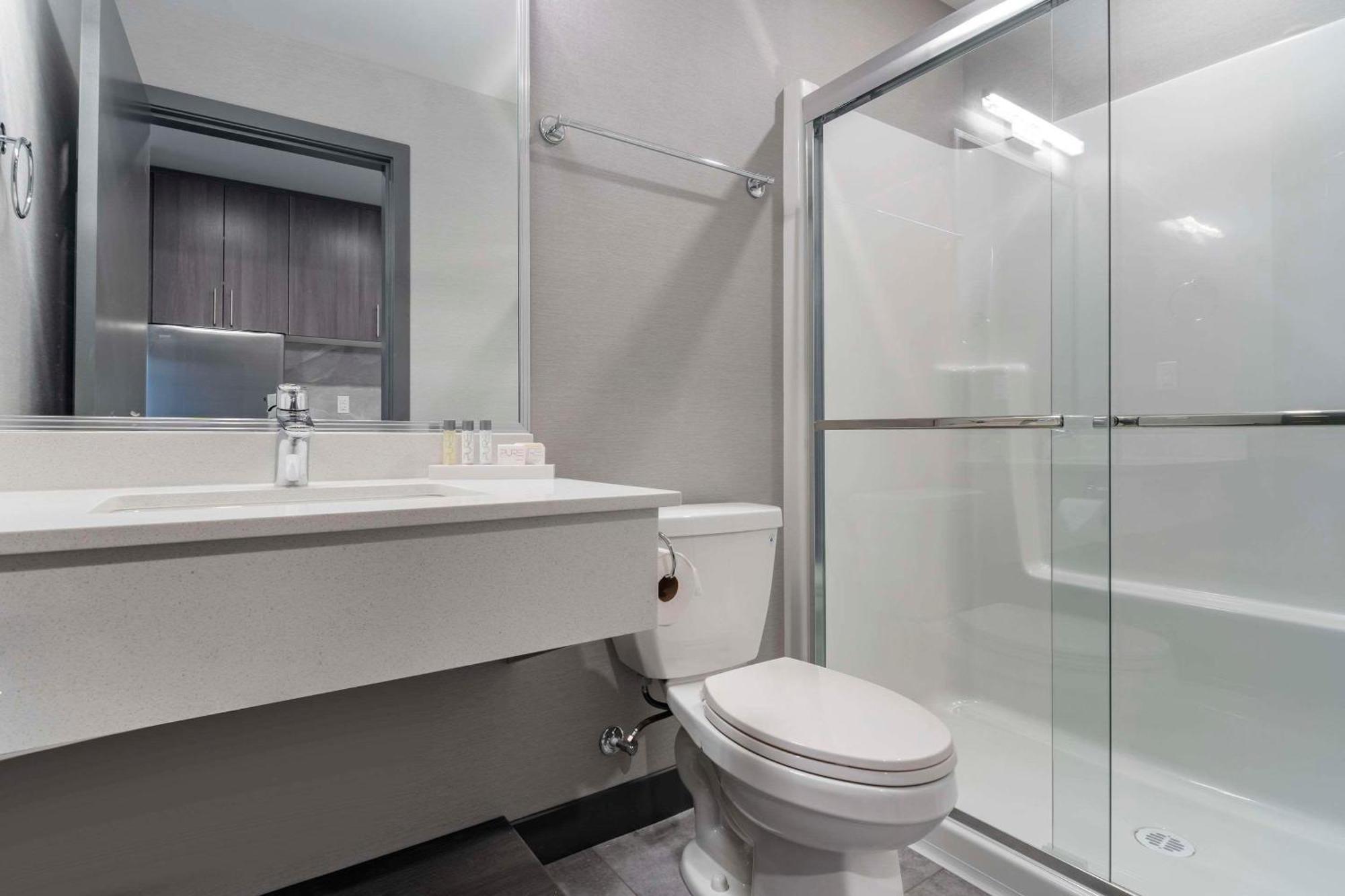 The Hue Hotel, Ascend Hotel Collection Kamloops Exteriér fotografie