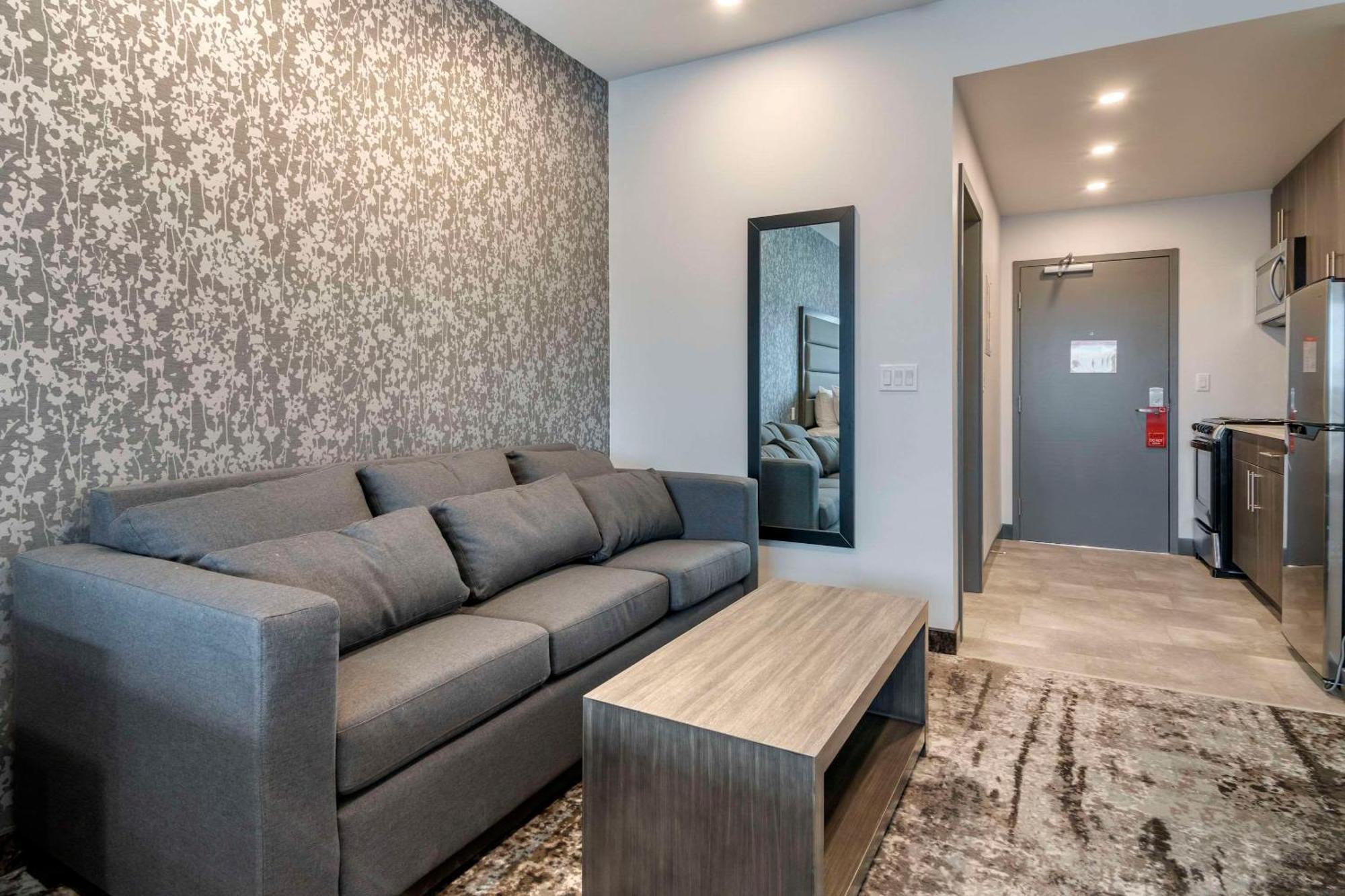 The Hue Hotel, Ascend Hotel Collection Kamloops Exteriér fotografie