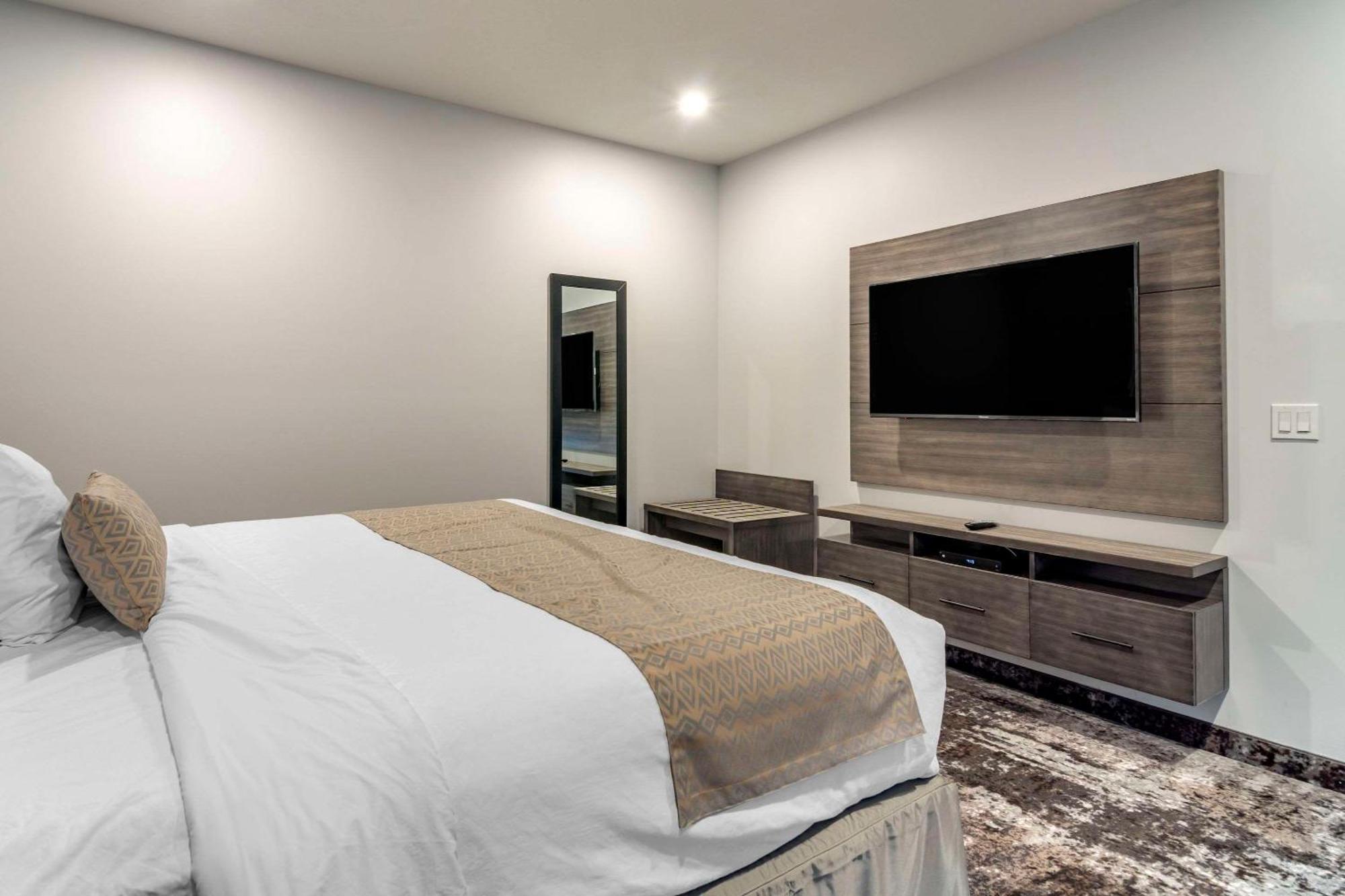 The Hue Hotel, Ascend Hotel Collection Kamloops Exteriér fotografie
