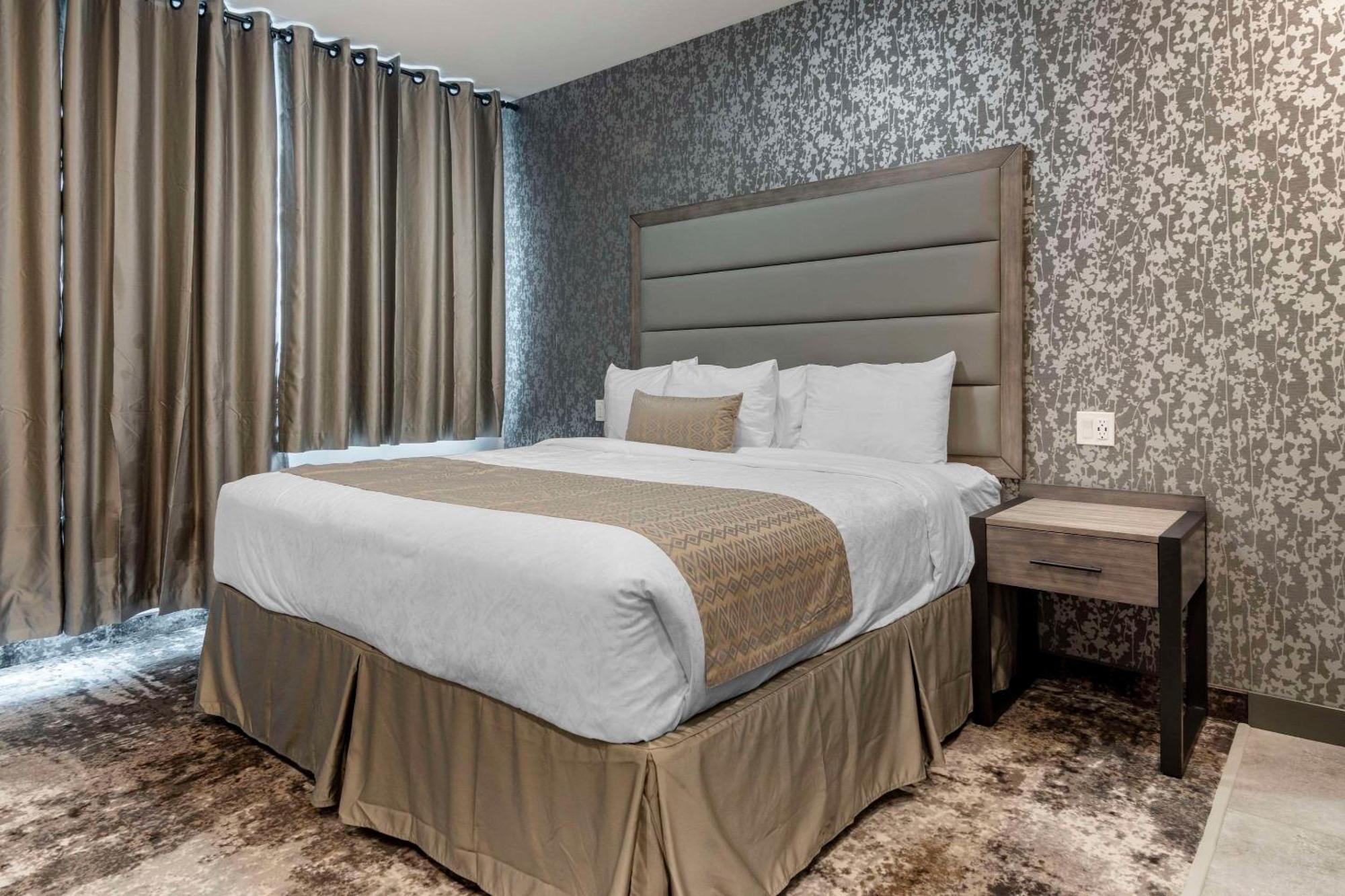 The Hue Hotel, Ascend Hotel Collection Kamloops Exteriér fotografie