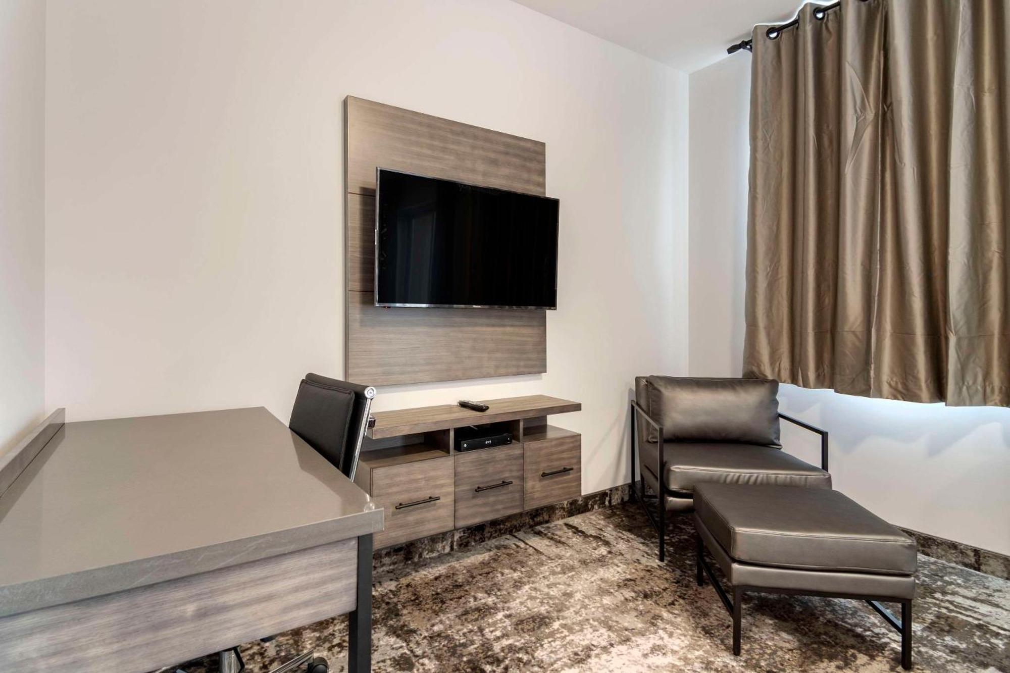 The Hue Hotel, Ascend Hotel Collection Kamloops Exteriér fotografie